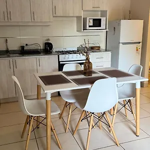 Moderno Departamento Con Cochera Mendoza